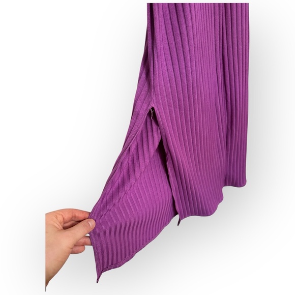 NWT Livi by Olivia Rae Ribbed Maxi Dress XS Purple Tie Waist Spaghetti Strap - Picture 8 of 9